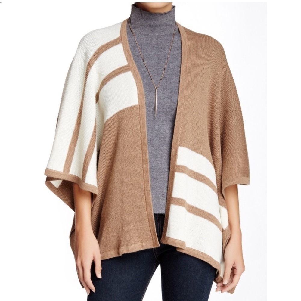 Brochu Walker City Tan Colorblock Poncho Peru Alpace Wool Blend Sweater One Size